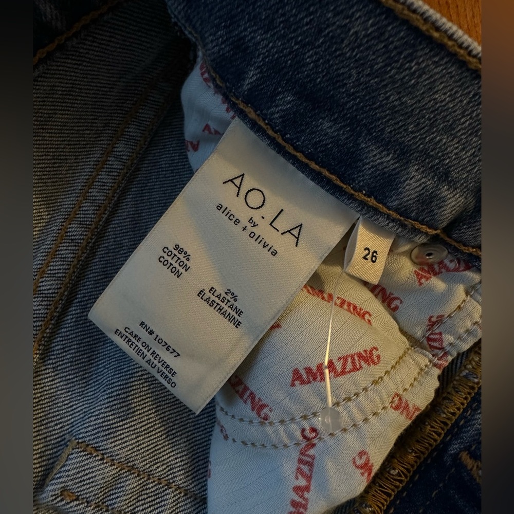 NWT Alice+Olivia LA ankle cropped jeans - Picture 9 of 9